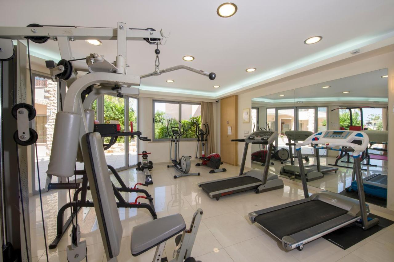 Isida Hotel Agia Marina المظهر الخارجي الصورة