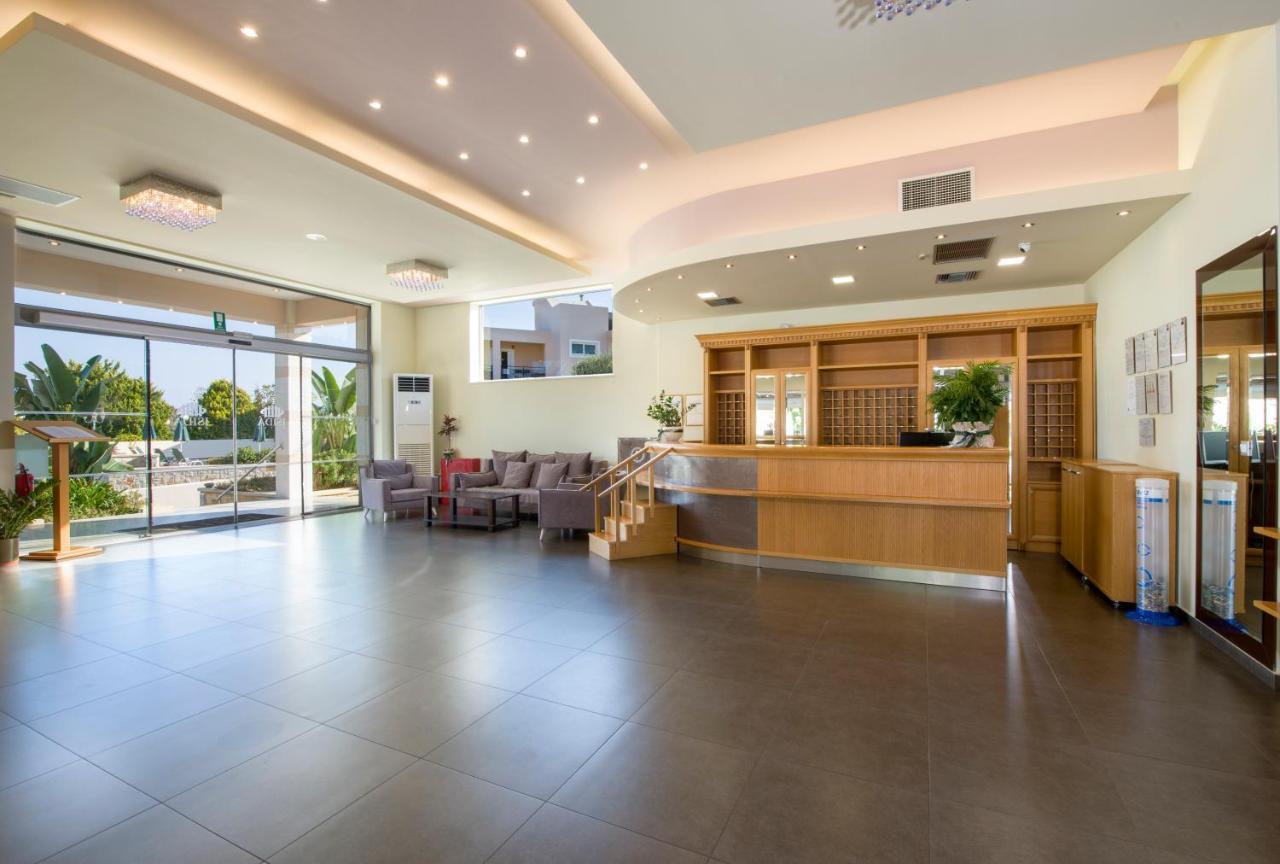 Isida Hotel Agia Marina المظهر الخارجي الصورة