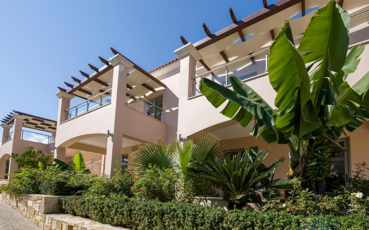 Isida Hotel Agia Marina المظهر الخارجي الصورة