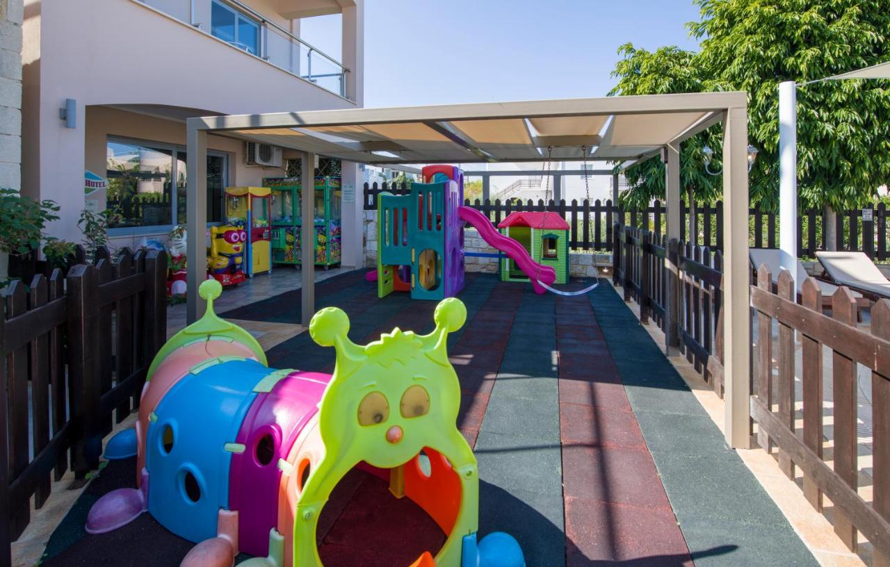 Isida Hotel Agia Marina المظهر الخارجي الصورة