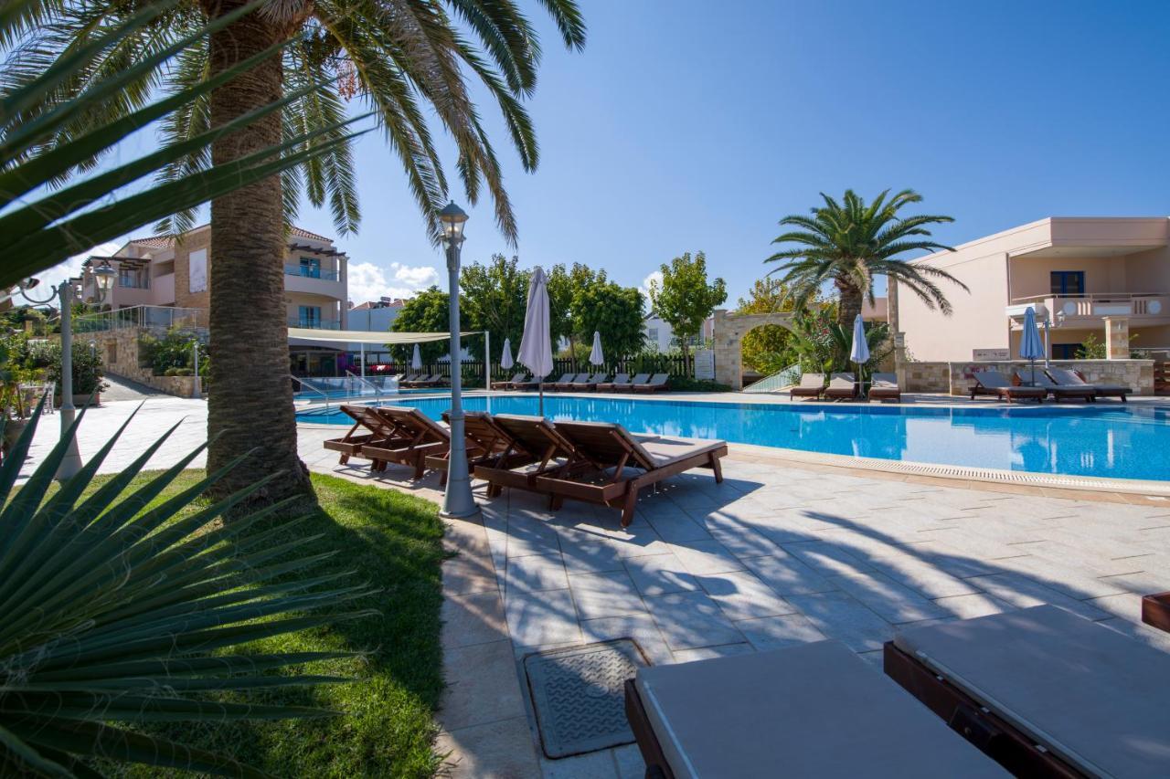 Isida Hotel Agia Marina المظهر الخارجي الصورة