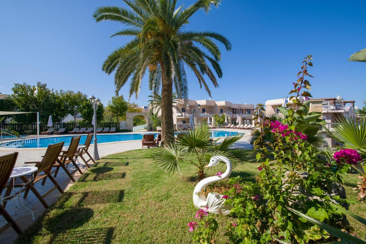 Isida Hotel Agia Marina المظهر الخارجي الصورة