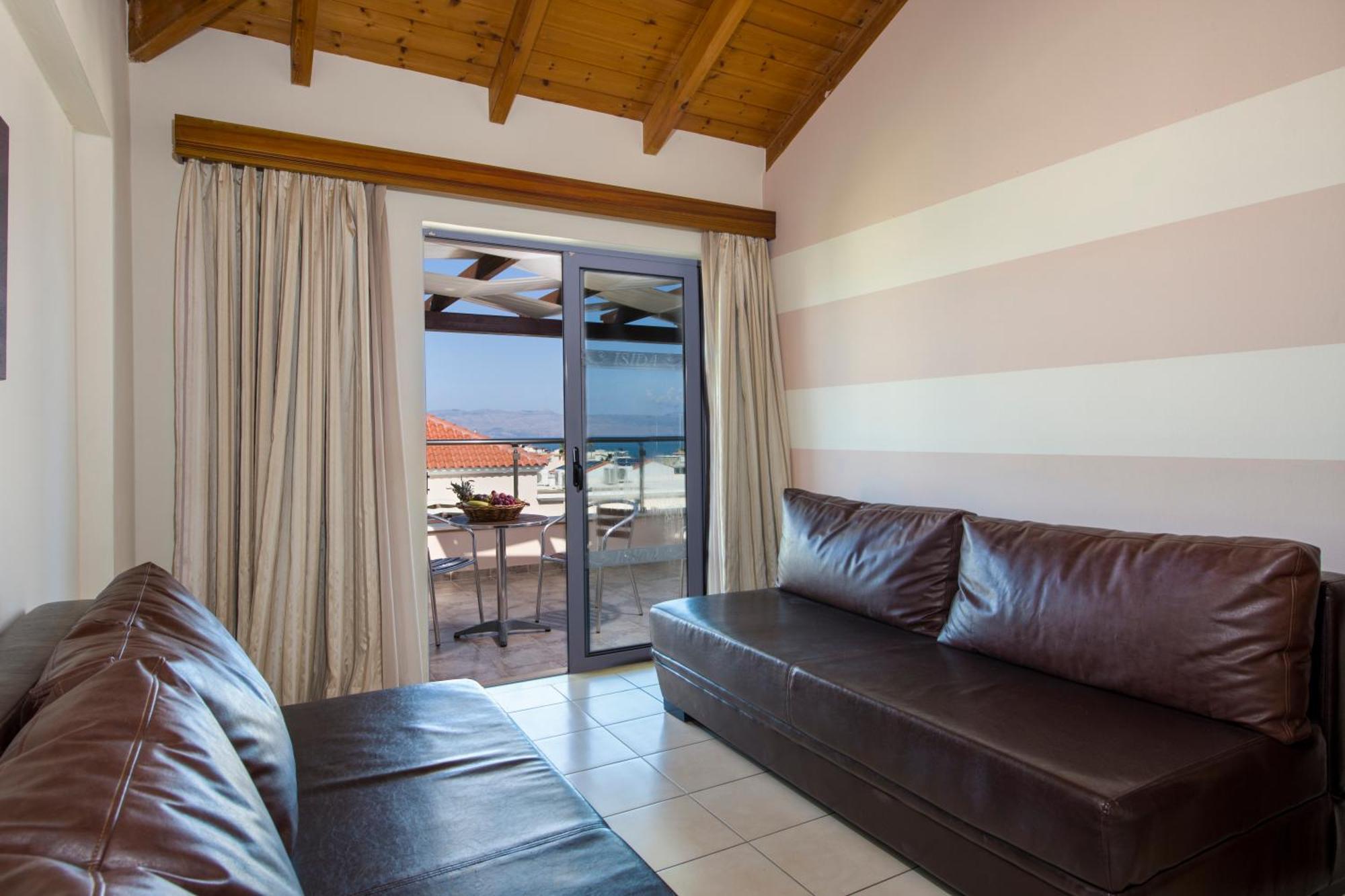 Isida Hotel Agia Marina المظهر الخارجي الصورة